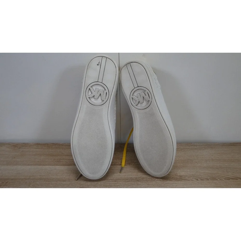 Michael Kors POPPY Monogram Lace-Up size 9M -White & Yellow